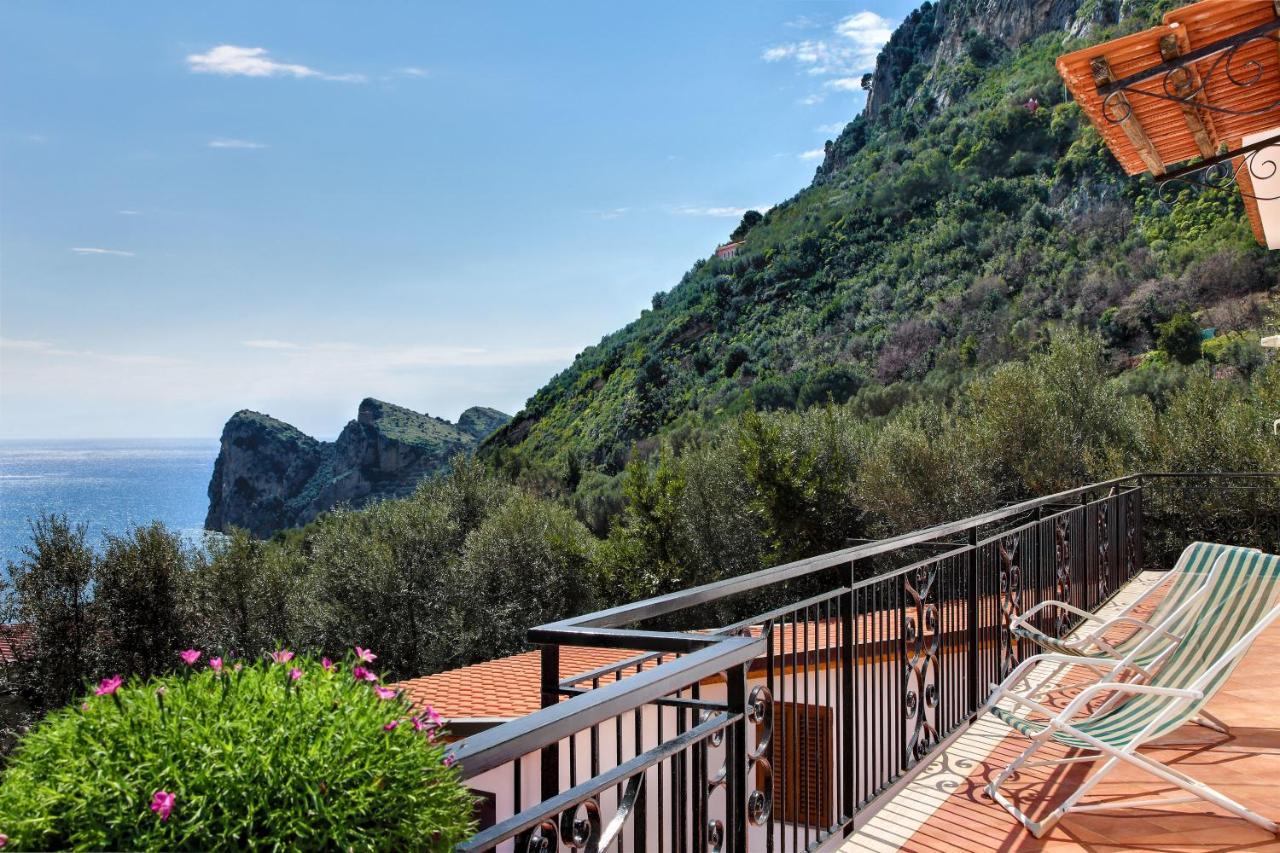 Matisse Nerano By Gocce Apartment Marina del Cantone Ruang foto